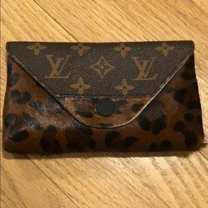 Cheetah Purse Insert with Louis Vuitton Detail